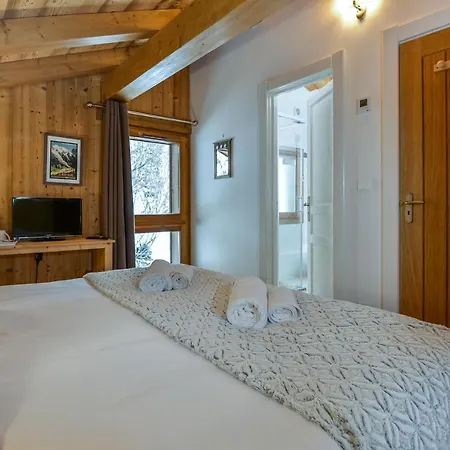 Yeti Panzió 4*